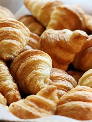 croissants-petit-déjeuner-traiteur croissants-petit-déjeuner-traiteur